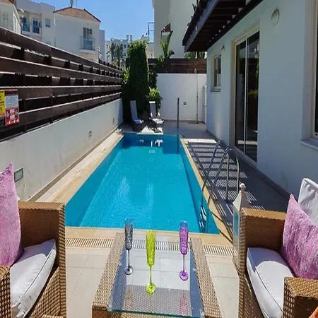 Oceanview Luxury 015 3*