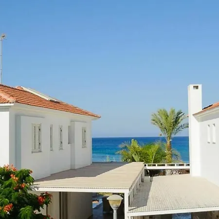 Hotel Oceanview Luxury 015