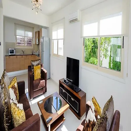 Oceanview Luxury 015 Pernera